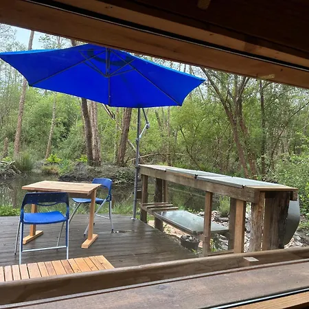La Du Bucheron Glamping *